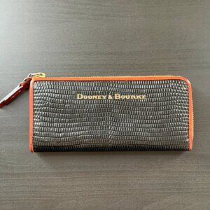 Dooney & Bourke Zip Clutch Wallet Black Lizard Embossed